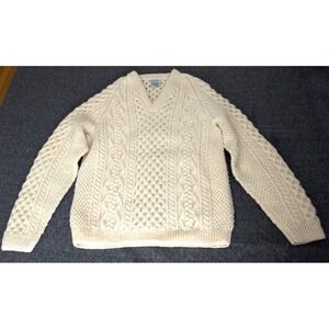 Blarney Woolen Mills Aran Cable Knit Fisherman Sweater M Handknit V-Neck Ireland
